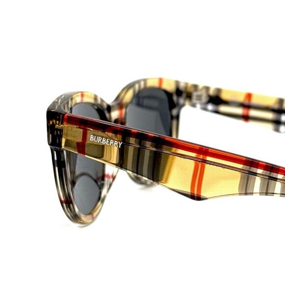 New! BURBERRY Sunglasses B4432-U 4122/87, Authentic